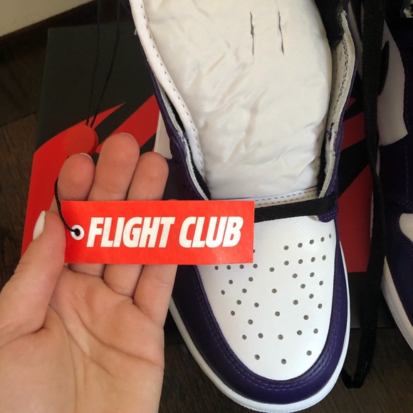 BRAND NEW AIR JORDAN 1 - Picture 4 of 4